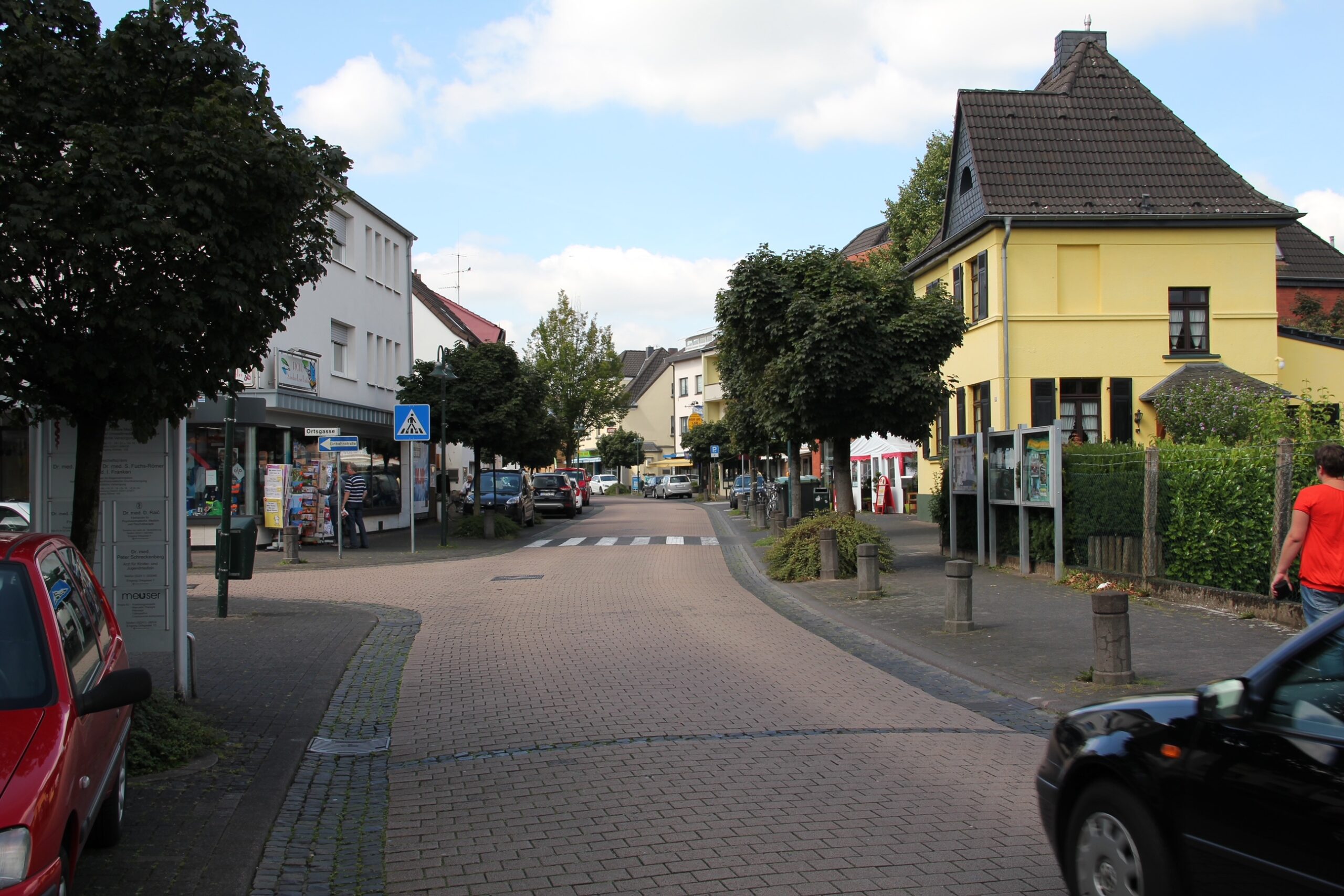 Kölnstraße in Hangelar