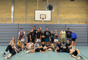 Basketball-Camp mit Coaches The Hub
